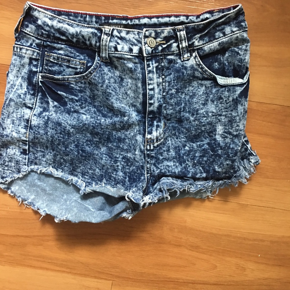 Women Forever 21 Shorts - Picture 1 of 3